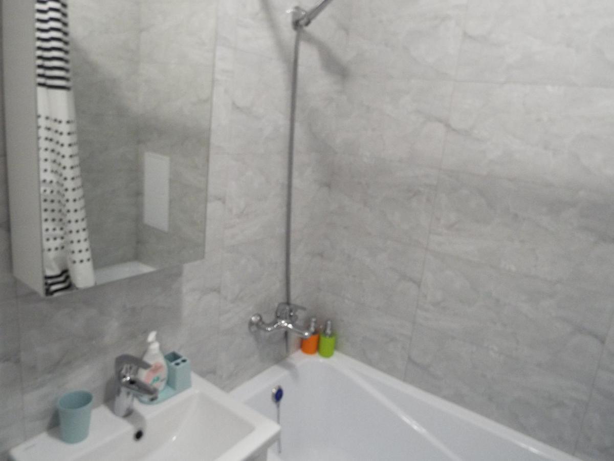 Esil Plaza Apartment أستانا المظهر الخارجي الصورة